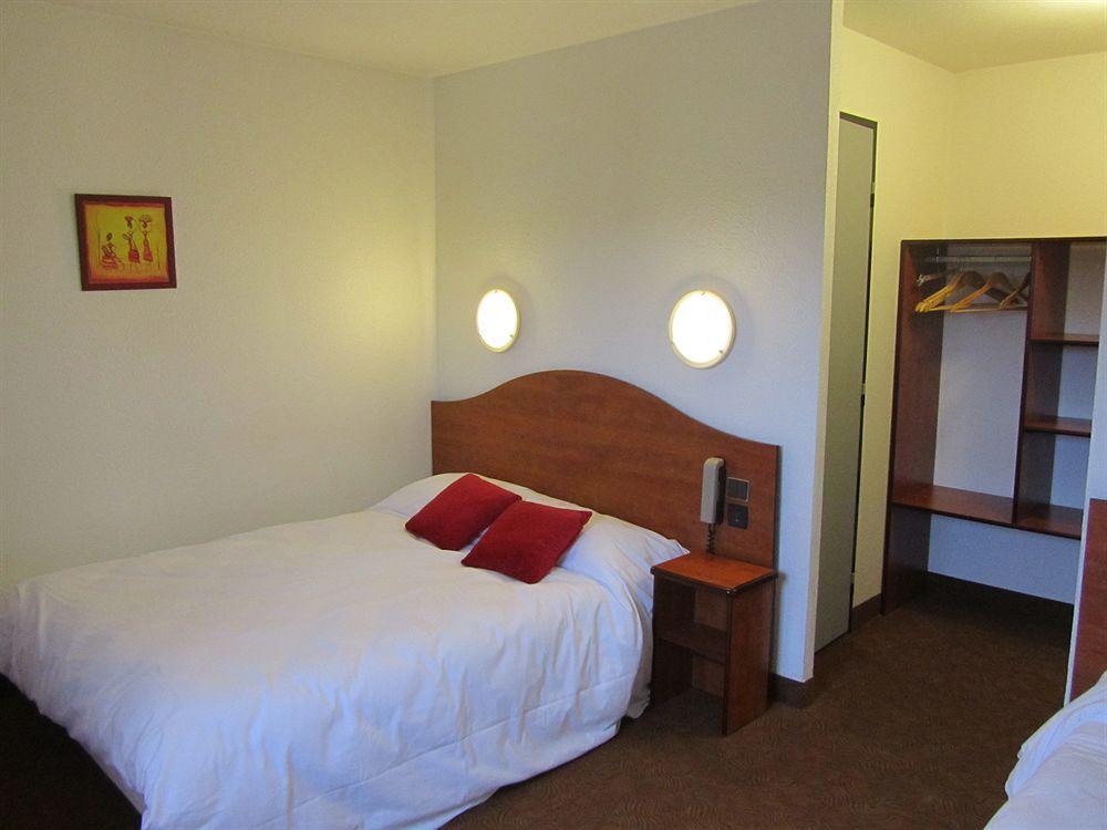 B&B Hotel Angers Parc Expos Verrieres-en-Anjou エクステリア 写真