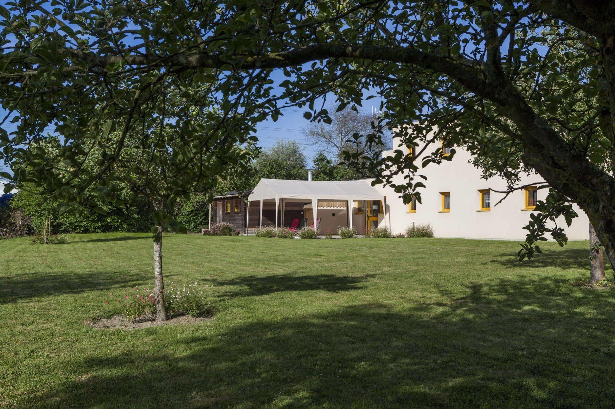 B&B Hotel Angers Parc Expos Verrieres-en-Anjou エクステリア 写真
