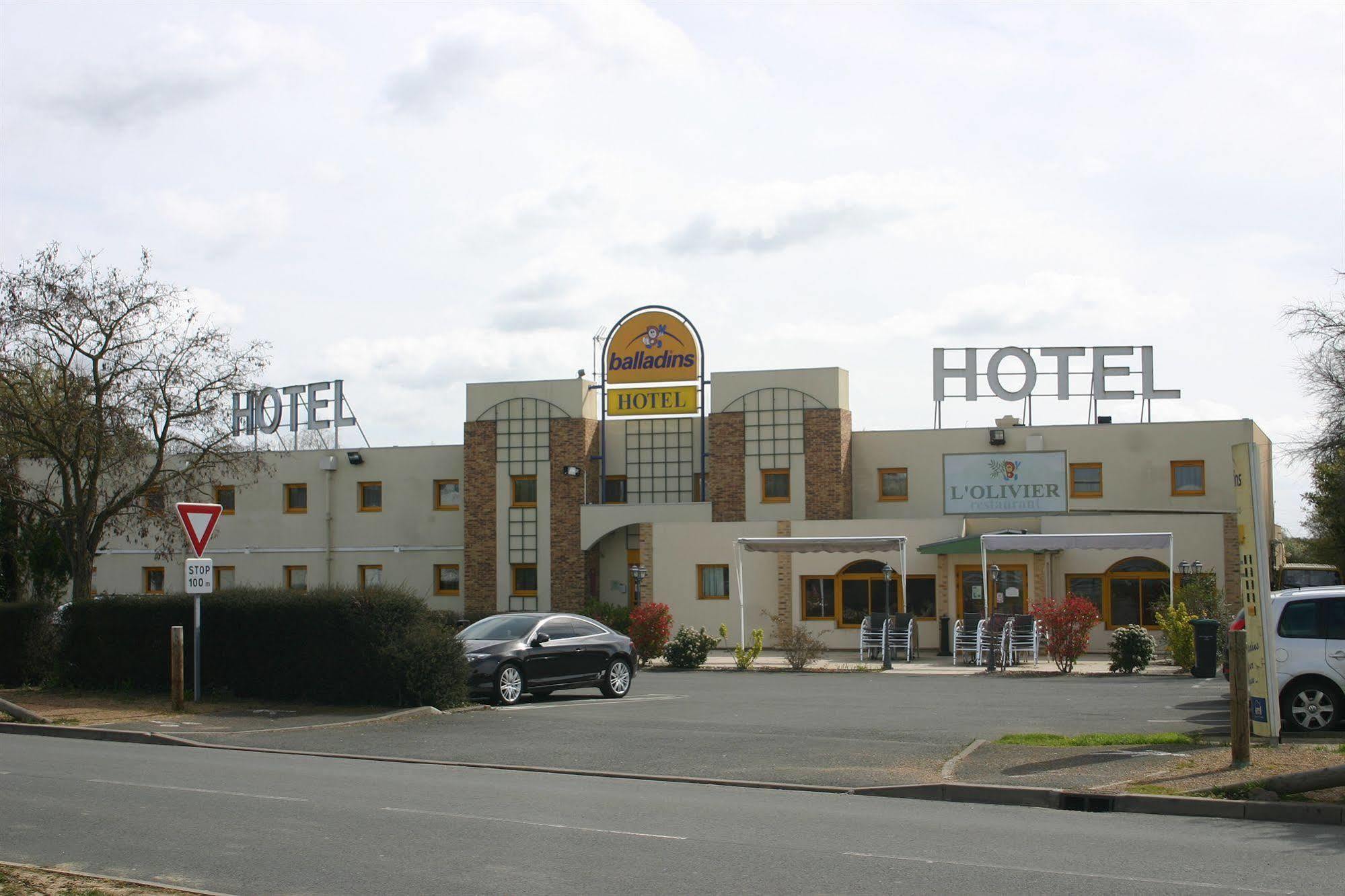 B&B Hotel Angers Parc Expos Verrieres-en-Anjou エクステリア 写真